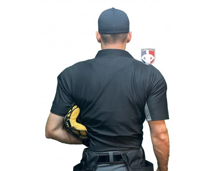Wilson MLB West Vest Pro Gold 2 Air Management Umpire Chest Protector 8 Wilson MLB West Vest Pro Gold 2 Air Management Umpire Chest Protector - Image 6
