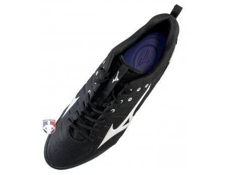 Mizuno Ambition 2 All-Surface Black & White Low-Cut Shoes 6 Mizuno Ambition 2 All-Surface Black & White Low-Cut Shoes - Image 4