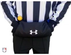 Under Armour Undeniable Handwarmer 11 Under Armour Undeniable Handwarmer -Baseball Gear UA WARMER WORN FRONT CLOSEUP HANDS IN