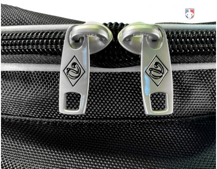 Diamond Ultimate 33" Wheeled Umpire Equipment Bag With Telescopic Handle 12 Diamond Ultimate 33" Wheeled Umpire Equipment Bag With Telescopic Handle - Image 10